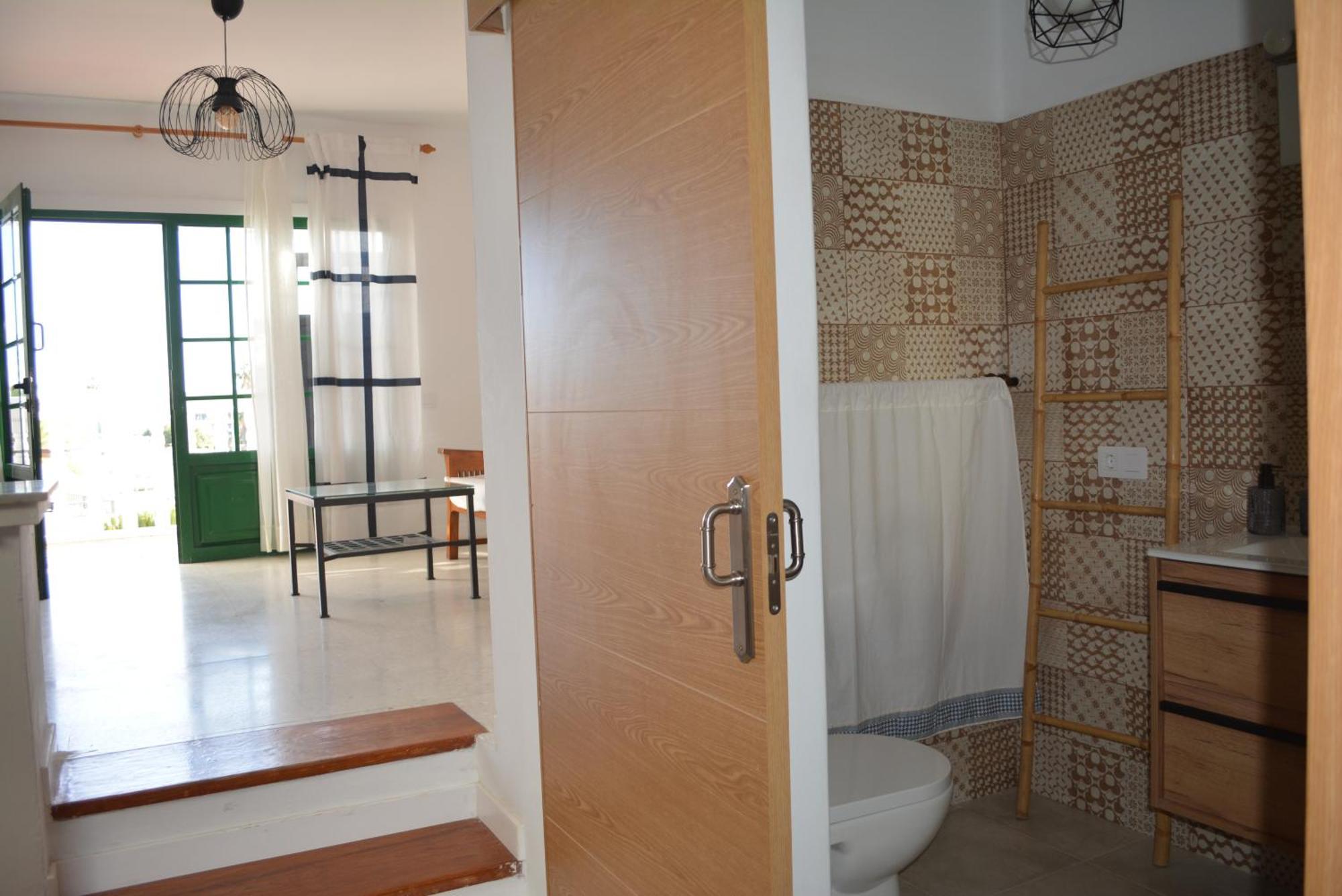 Apartamento Oasis Playa Chica Con Terraza A 100m Del Mar *